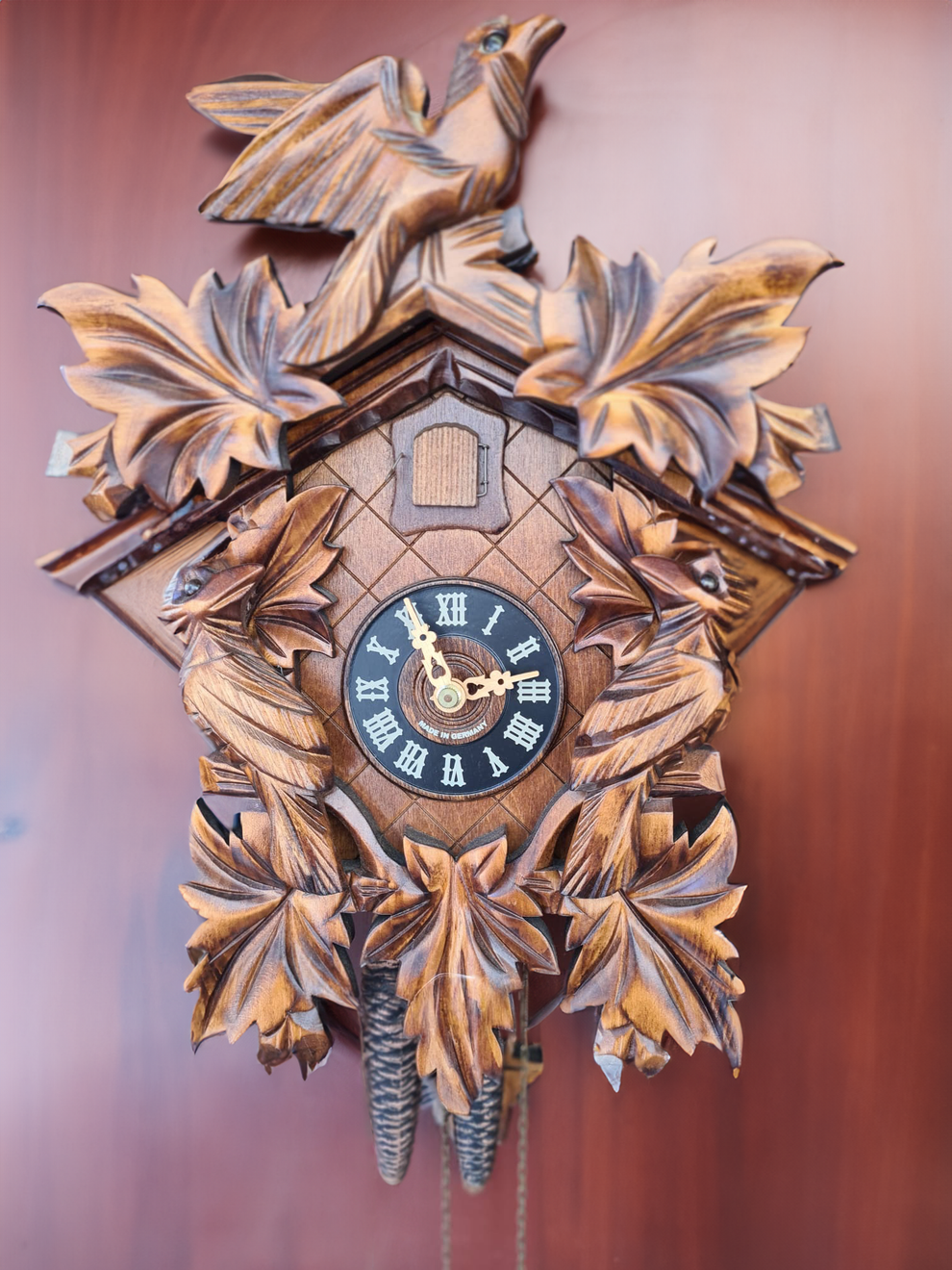Mechanical cuckoo clock "Siebenlaub" (one or eight day movement) English Mitbringsel aus